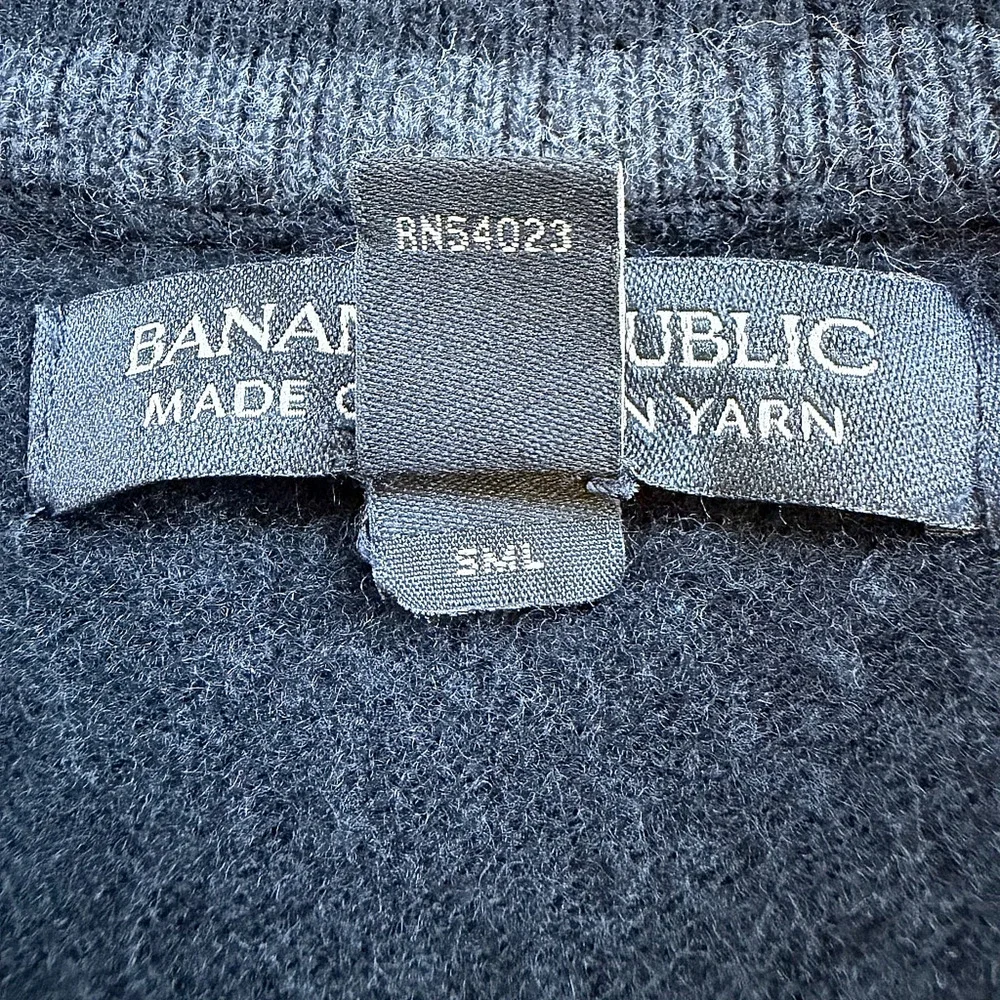 Banana Republic Men's Large Black Knit Pullover Sweater Italian Yarn